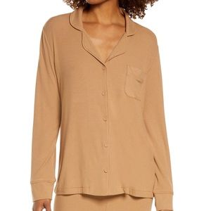 SKIMS Soft Lounge Rib Sleep Shirt in Camel Size Medium